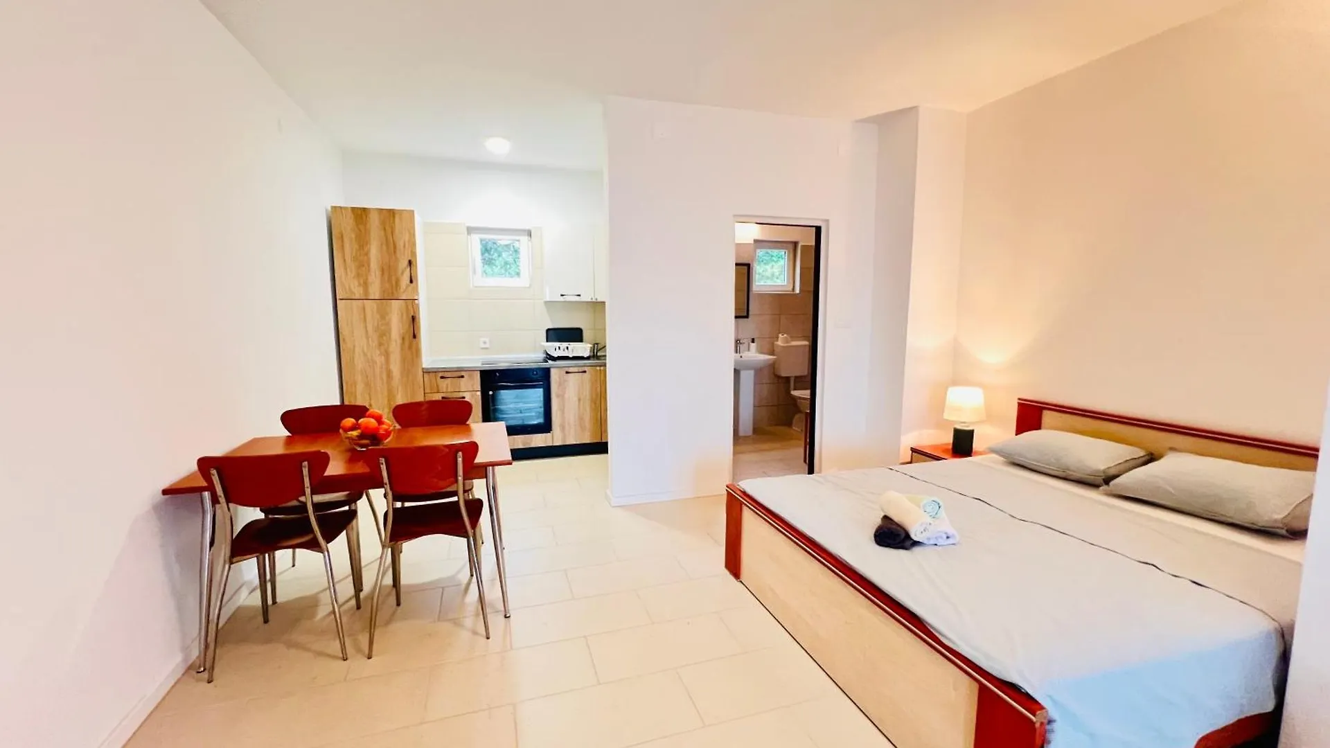 Sea Breeze Apartments Starigrad Paklenica 0*,