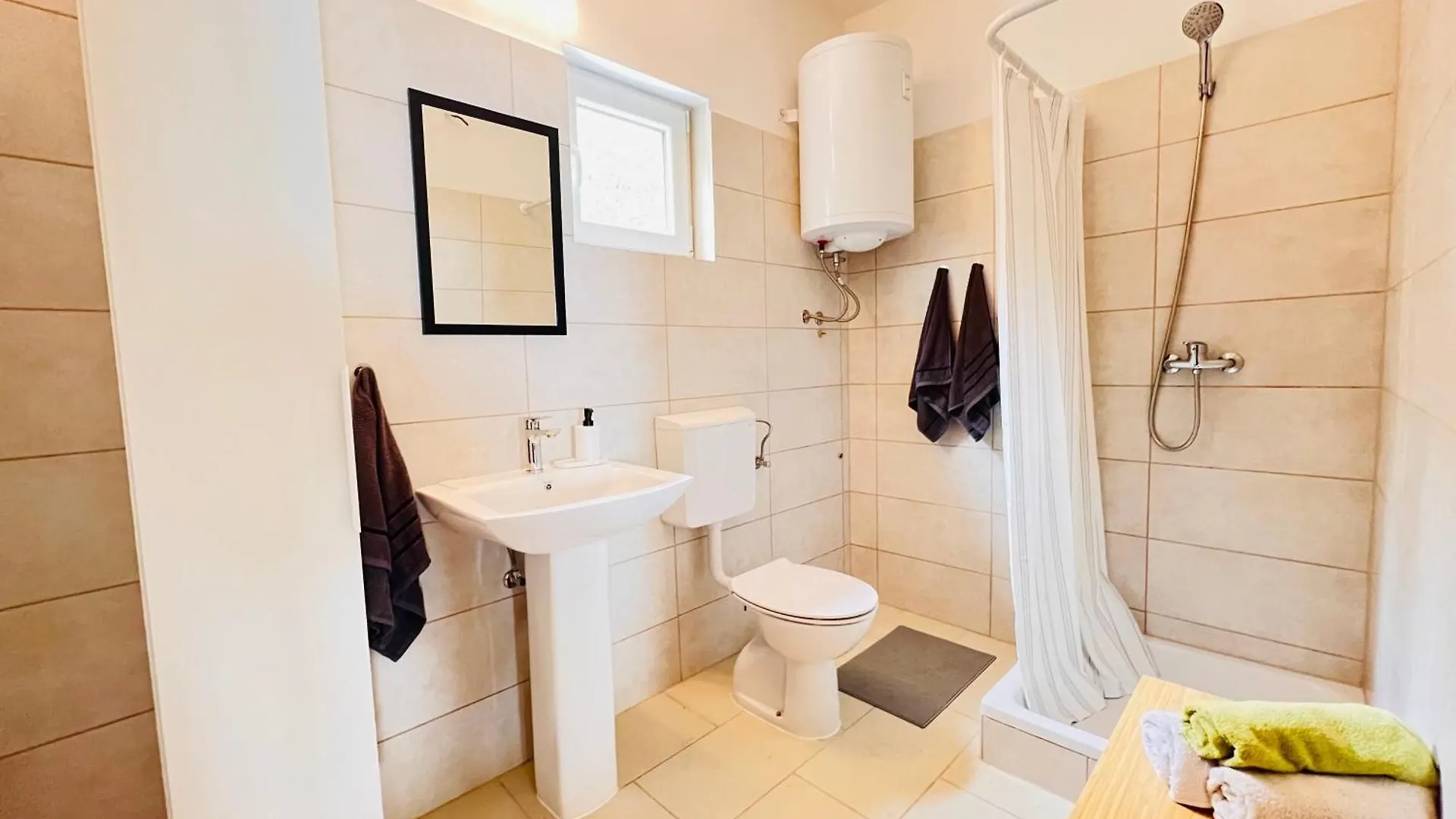 Sea Breeze Apartments Starigrad Paklenica Croatie
